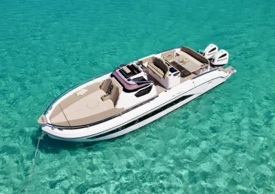 Rent Ranieri NEXT 330 LX Just Venture in Ibiza